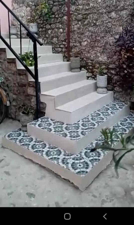 For Rent Gjestgiverier Shkodër